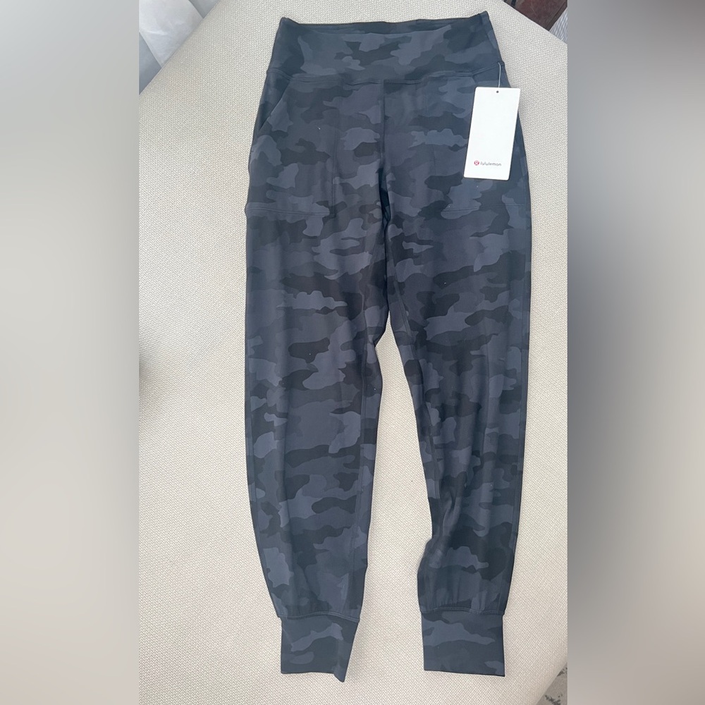 Lululemon Athletica Black and Gray Camo Leggings